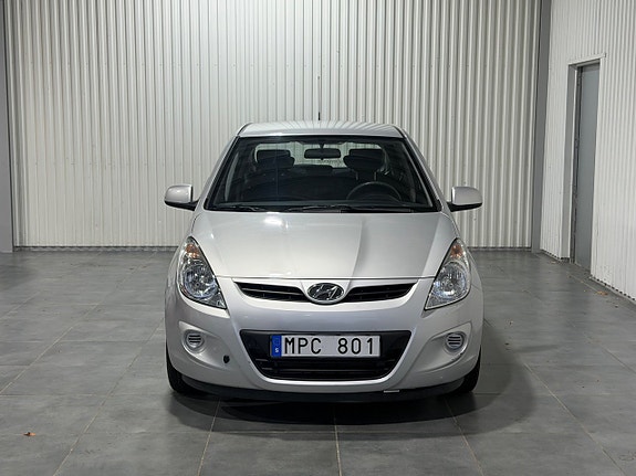 Hyundai i20 3 of 14
