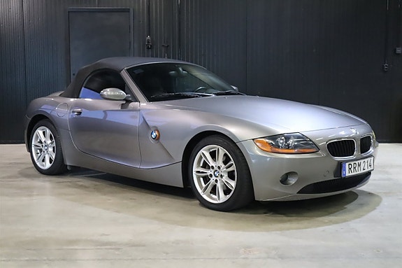 BMW Z4 7 of 30
