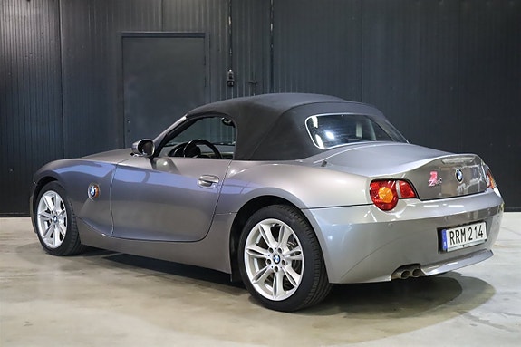 BMW Z4 9 of 30
