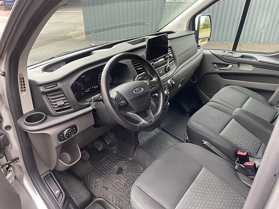 Ford Transit Custom 5 of 8