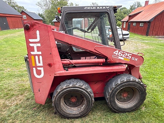 Kompaktlastare Gehl 4626 SX 5 of 6