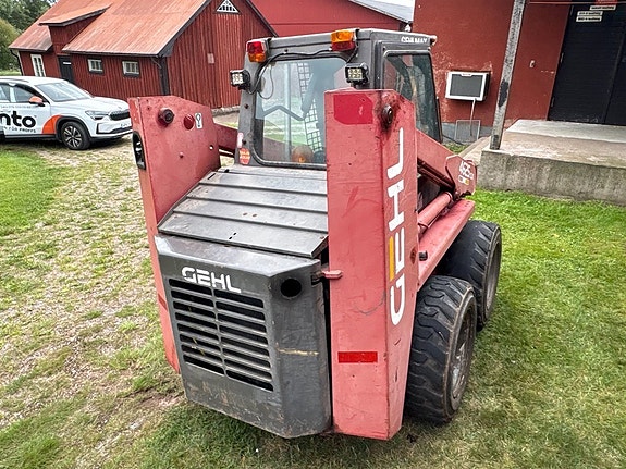 Kompaktlastare Gehl 4626 SX 4 of 6