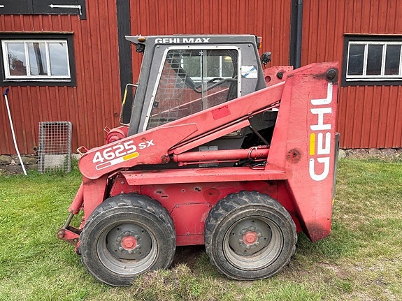 Kompaktlastare Gehl 4626 SX 2 of 6