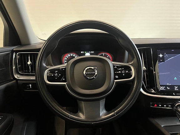 Volvo V60 10 of 23