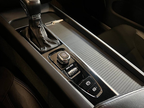 Volvo V60 14 of 23