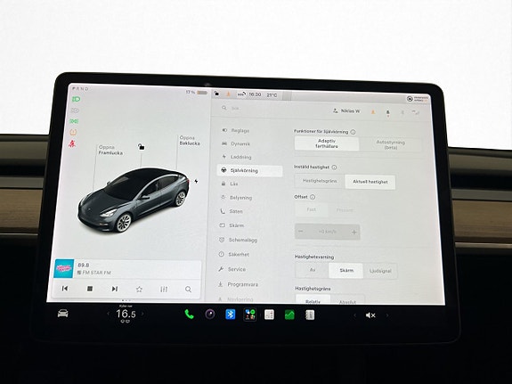 Tesla Model 3 22 of 29