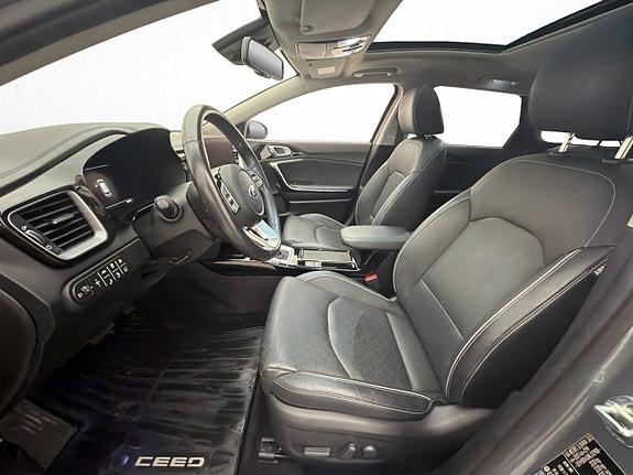 Kia Ceed 14 of 30