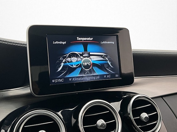 Mercedes-Benz C250 19 of 27