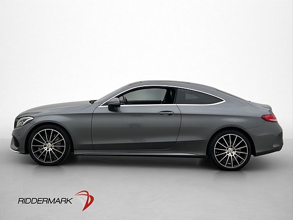 Mercedes-Benz C250 2 of 27