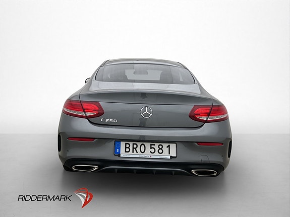 Mercedes-Benz C250 5 of 27