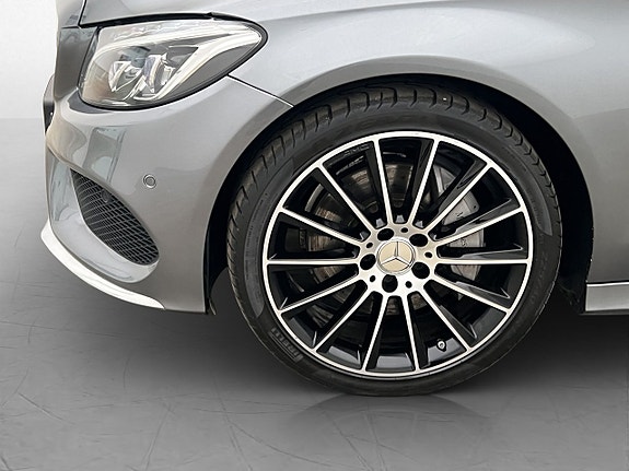 Mercedes-Benz C250 24 of 27