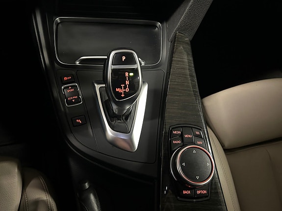 BMW 420i 21 of 28