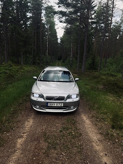 Volvo V70 5 of 10