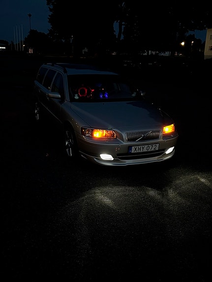 Volvo V70 6 of 10