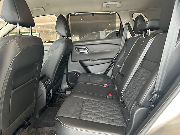 Nissan X-Trail 6 of 15