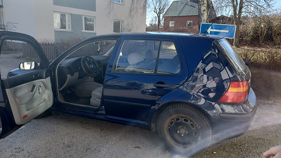 Volkswagen Golf IV 13 of 13