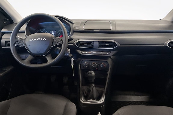 Dacia Sandero 8 of 11