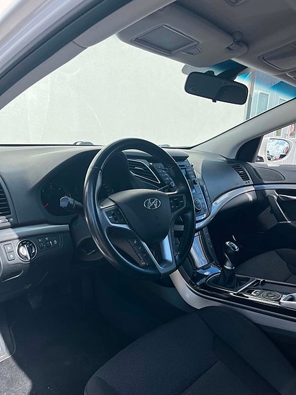 Hyundai i40 7 of 20