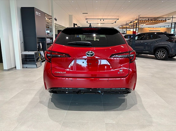 Toyota Corolla 4 of 14