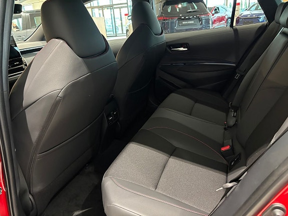 Toyota Corolla 12 of 14