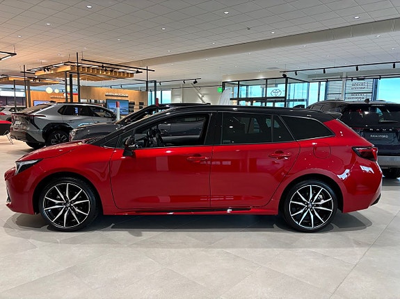 Toyota Corolla 7 of 14