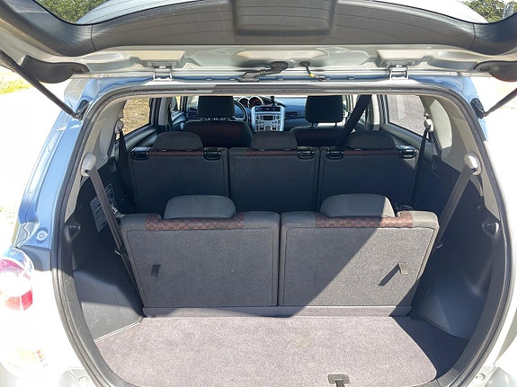 Toyota Verso 13 of 22
