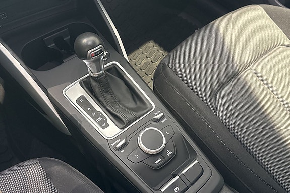 Audi Q2 12 of 22