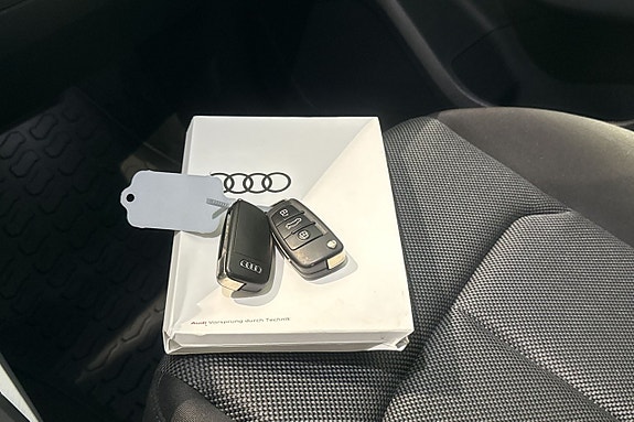 Audi Q2 22 of 22