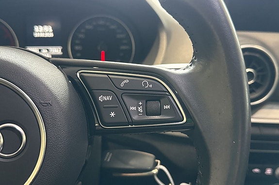 Audi Q2 13 of 22