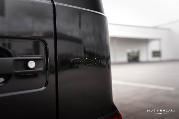 Mercedes-Benz G63 18 of 20