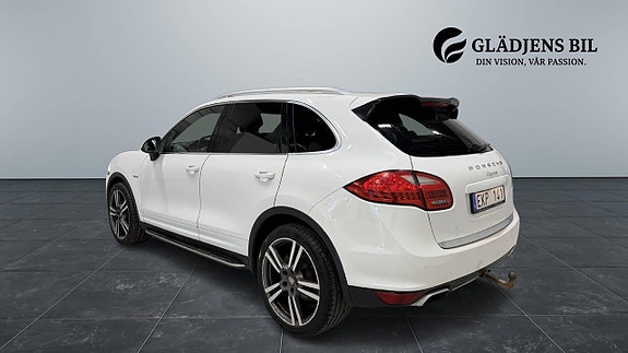Porsche Cayenne 5 of 24