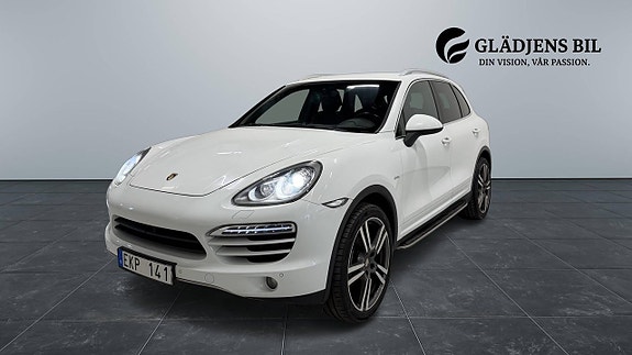 Porsche Cayenne 3 of 24