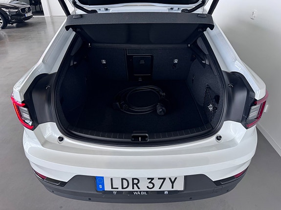 Polestar 2 6 of 17