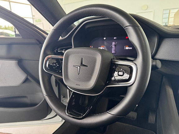 Polestar 2 10 of 17
