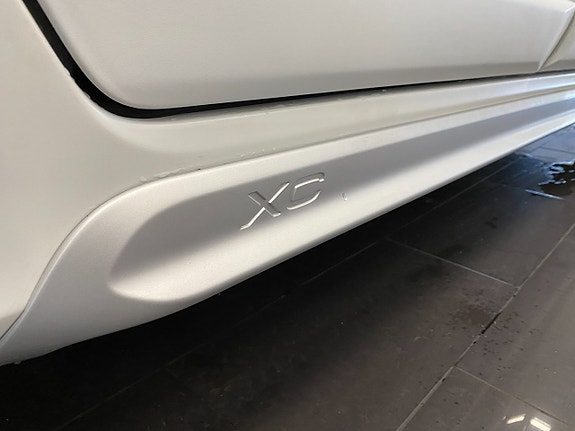 Volvo XC60 21 of 28