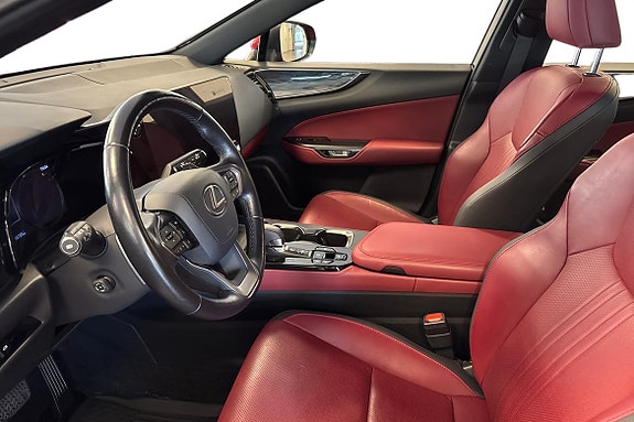 Lexus NX350h 12 of 22