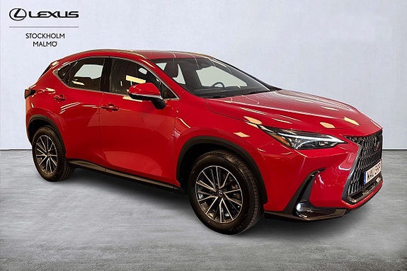 Lexus NX350h 18 of 22