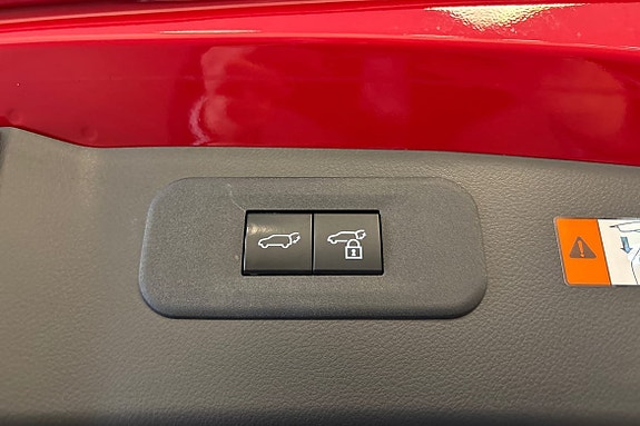 Lexus NX350h 19 of 22