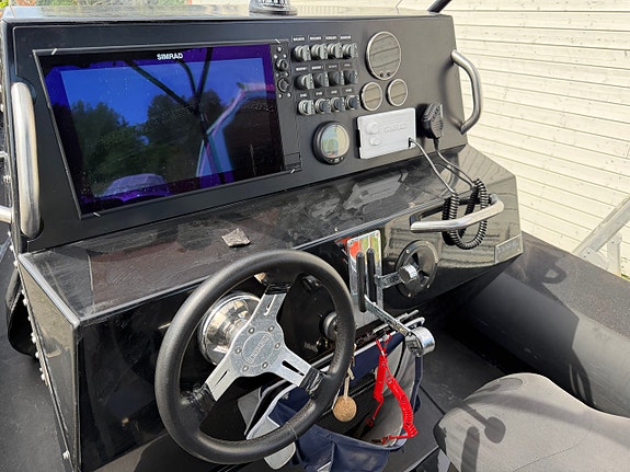 DAHL 27 / MerCruiser 425 hk - FULLUTRUSTAD inkl. trailer 80 9 of 13