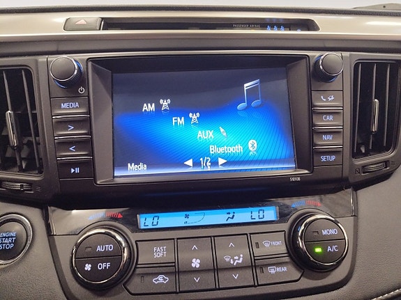 Toyota RAV4 17 of 22