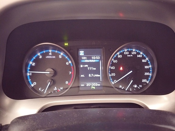 Toyota RAV4 12 of 22