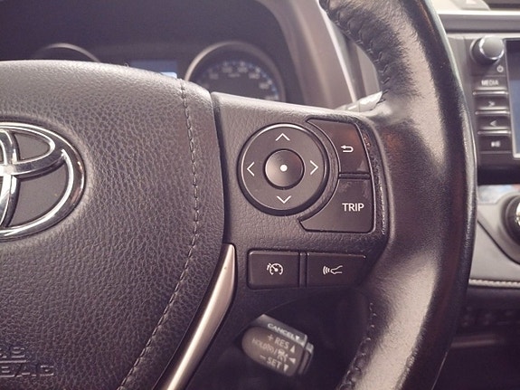 Toyota RAV4 21 of 22