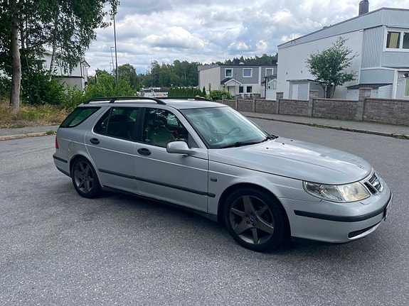 Saab 9-5 3 of 7