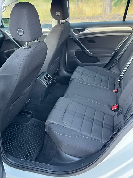 Volkswagen Golf VII 6 of 7