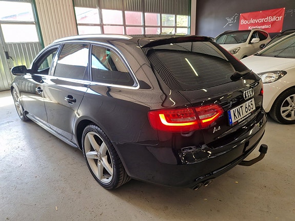 Audi A4 4 of 18
