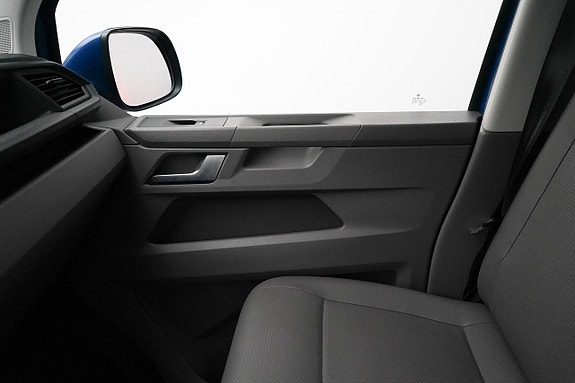 Volkswagen Transporter 12 of 21