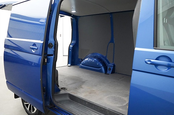 Volkswagen Transporter 15 of 21