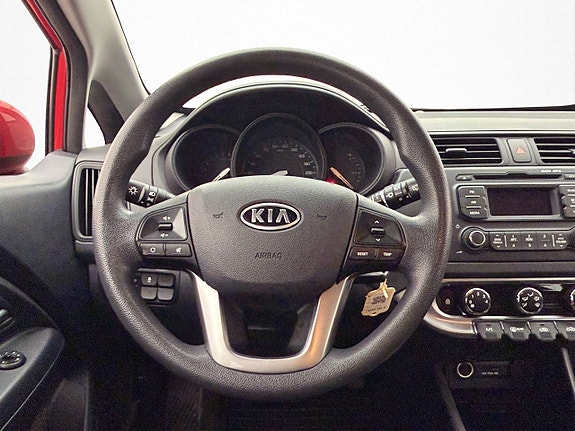 Kia Rio 12 of 26