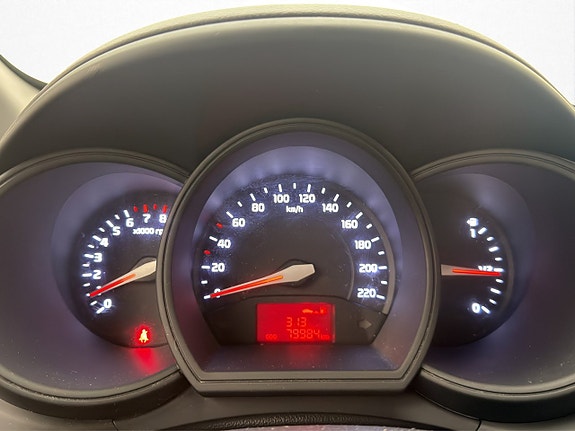 Kia Rio 14 of 26