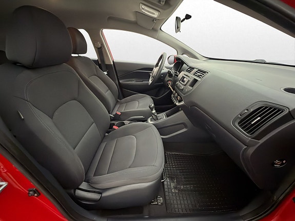 Kia Rio 20 of 26
